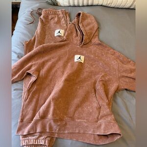 Jordan Track Suit - Men’s XL